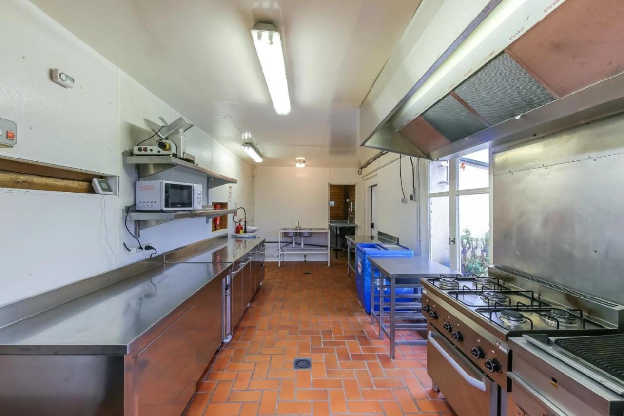 Les Cabanes Parisiennes - Chalets 1H30 From Paris - 62P Sainte-Genevieve-des-Bois Exterior photo